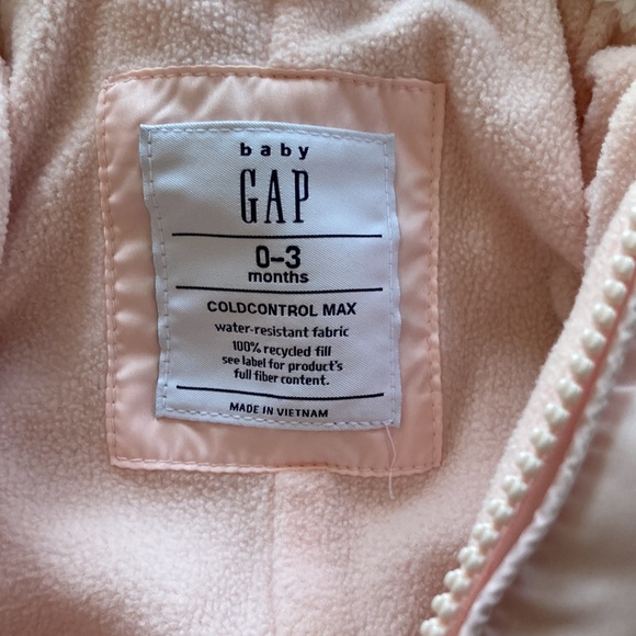 Baby girls winter coat GAP 0-3 months - Picture 4 of 4